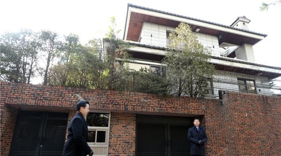 [이미지출처=연합뉴스]박근혜 전 대통령의 삼성동 자택 모습 [연합뉴스 자료사진]