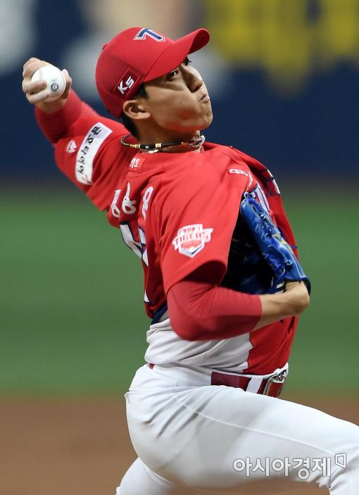 [포토]역투하는 KIA 선발 정용운