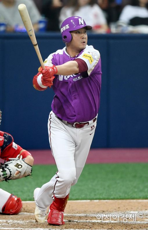 [포토]채태인, '만루 찬스 놓치지 않아'