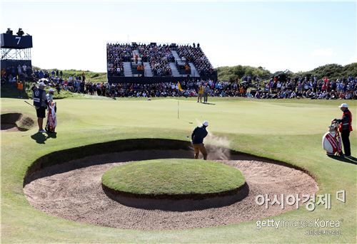 [골프포토] "여기가 도너츠 벙커"