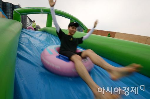[포토]워터슬라이드의 짜릿함