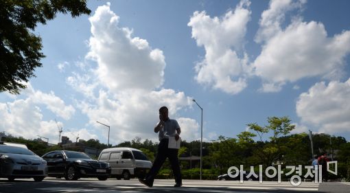 [포토]모처럼 파란 하늘 