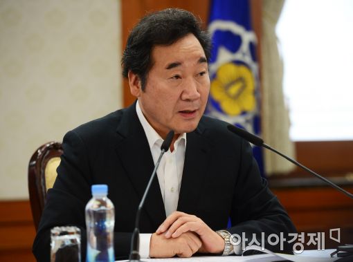 李총리 "학벌·지역 위주 채용으로 한국 사회 활력 떨어져"