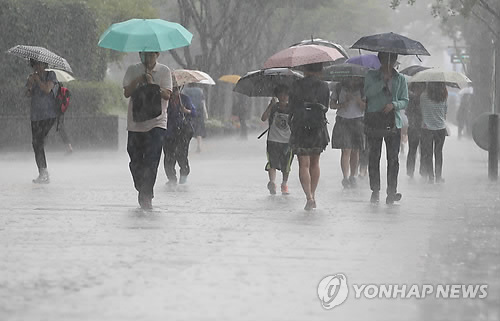 5호 태풍 '노루' 남은 가운데 9호 태풍 '네삿' 발생…한반도 영향은?