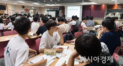 [포토]여름방학도 잊은 수험생들