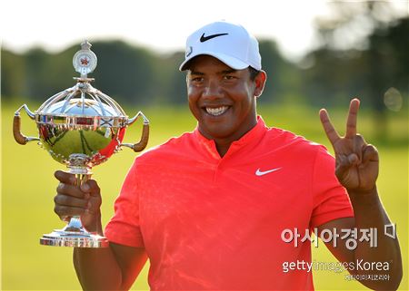 베가스의 2연패 "캐나다에서는 내가 킹"