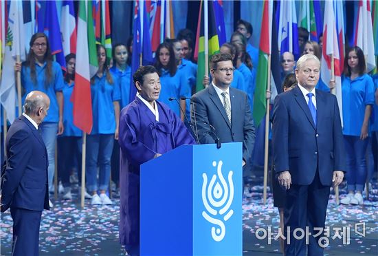 윤장현 광주시장, “2019광주세계수영대회 화해·화합·통일의 대회로 치르겠다”