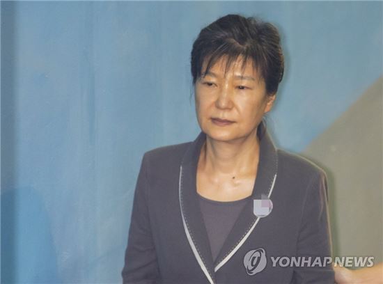 박근혜 전 대통령 '국정농단'재판 27일 마무리