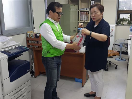 EM으로 여름철 악취 제거 