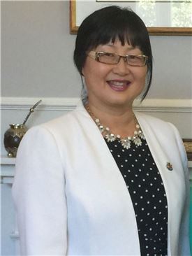 [성평등이 미래다①]연아 마틴 캐나다 상원의원 "加, 대리모도 15주 휴가보장"