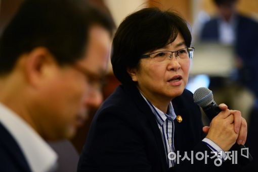 [포토]인사말하는 김은경 환경부 장관