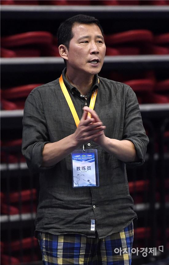 고낙춘 제29회 하계유니버시아드대회 펜싱대표팀 감독[우시(중국)=김현민 기자]