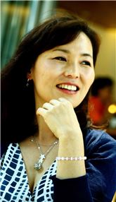 공지영 소설 '도가니' 100쇄 기념 개정판 출간