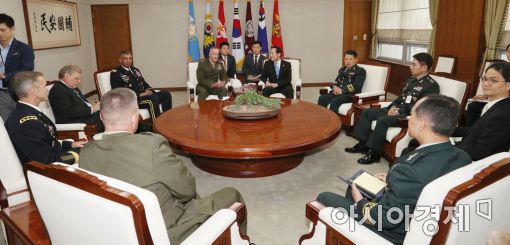 [포토]국방부 방문한 美 합참의장