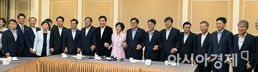 [포토]문재인 정부 100일 앞두고 열린 당·정·청 회동