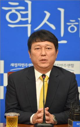 최재성 민주당 정당발전위원장. 사진=연합뉴스