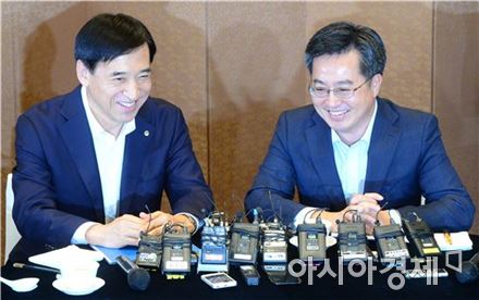 김동연·이주열 내일 네 번째 회동…재정·통화 협력 논의 