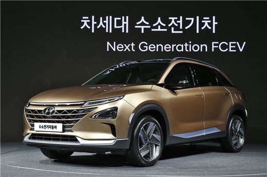 [빨라진 수소차 시대]현대차, 차세대 수소차 공개…주행거리 580㎞ 목표