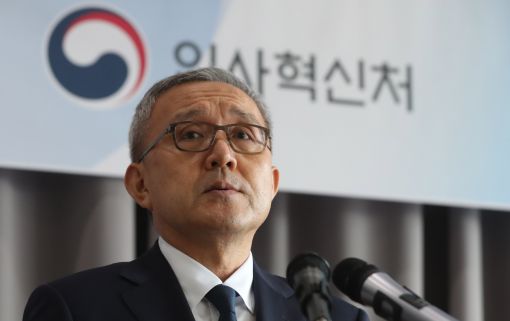 김판석 인사처장 "공무원시험, 과목 줄이고 면접 강화"