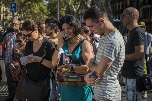 [포토] 스페인 테러 희생자 추모식 "우리는 두렵지 않아"