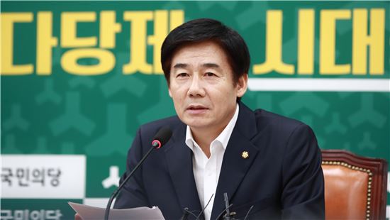 김이수 31일 표결 '빨간불'…국민의당 "내일 의총서 결정"