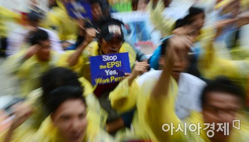 [포토]'똑같은 대우를 원한다'