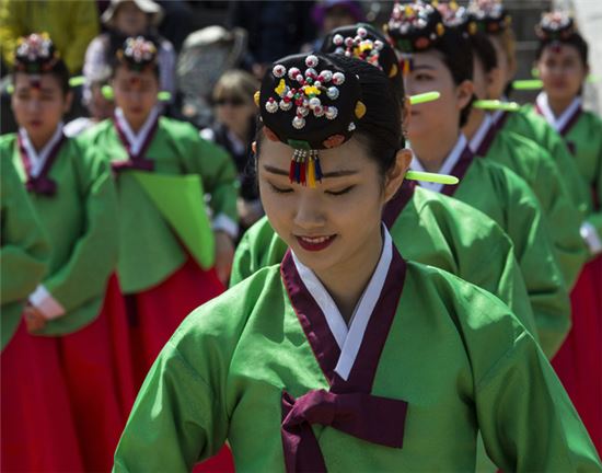 올해 최고 미소? 