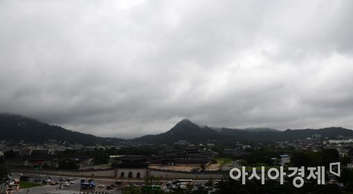 [포토]종일 흐린 서울 하늘