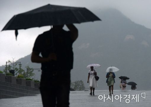 [오늘날씨] 6일 전국에 비...남해안·제주는 최소 30mm 이상