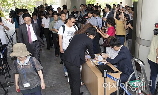 [포토]이재용 재판에 몰린 방청객