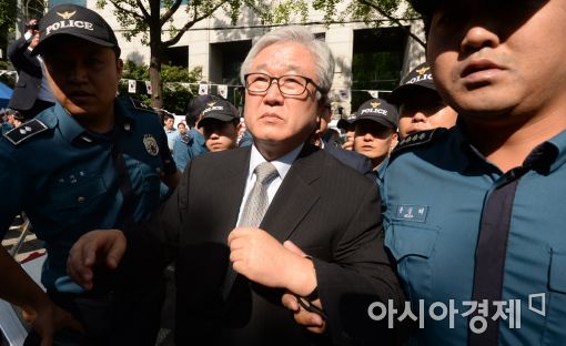 [포토]박상진, 집행유예 받고 귀가