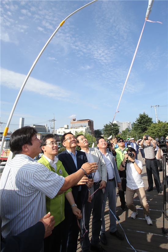 [포토]광주 동구·남구 오작교 교류 한마당 행사 ‘성황’ 