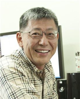 엄인용 입학관리본부장