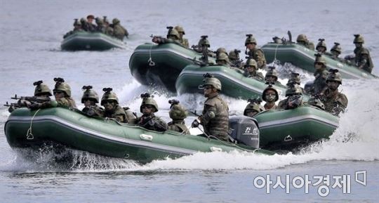 [양낙규의 Defence Club]우리군 따라잡기 나선 ‘북한군 위장술’