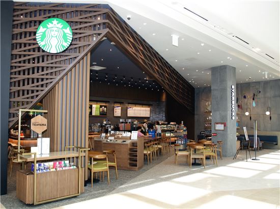 스타벅스, 스타필드고양에 티바나 매장 신규 오픈