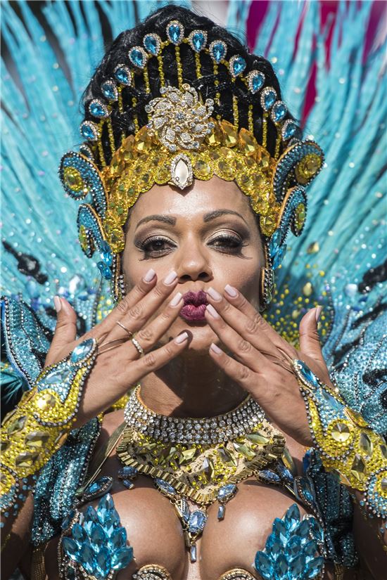 [포토]유럽 최대 거리 축제 노팅힐…'형형색색' 눈길