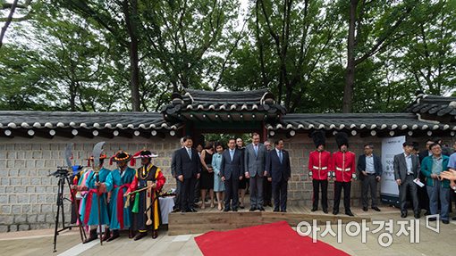 [포토]덕수궁 돌담길 찾은 박원순 시장