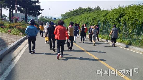 구례군, 전 군민 걷기운동으로 건강생활실천