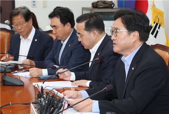 우원식 "한국당 명분없는 국회 가출 중단…복귀해야"
