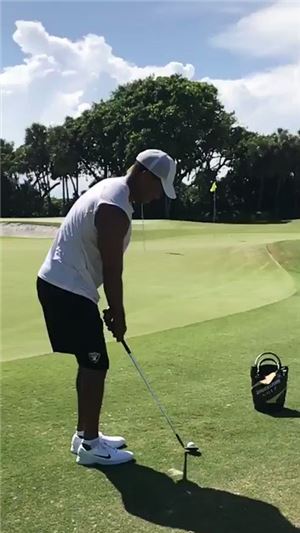 [골프토픽] "우즈가 훈련을 재개한다고?"