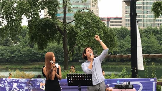 석촌호수 공연 