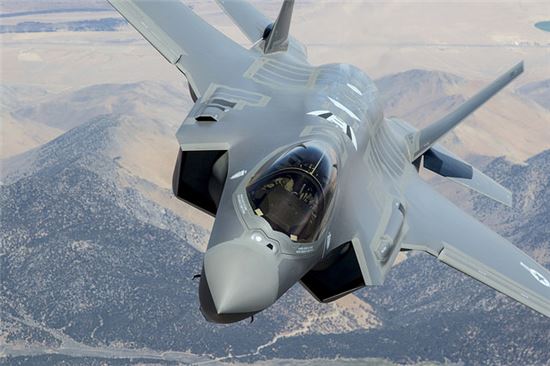 F-35 전투기(사진=위키피디아)