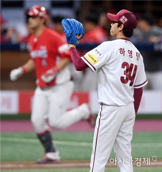 [포토]하영민, '아쉬운 피홈런'