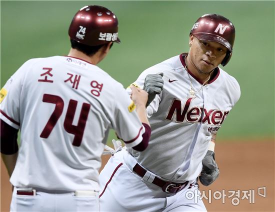 [포토]초이스, '경기 아직 안 끝났어요'