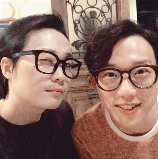 '복면가왕' 청개구리왕자 추정 권정열, 하상욱과 외모 대결 나섰던 사진 '막상막하'