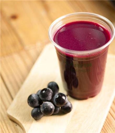 "포도 통째 착즙주스, 항산화 효과"…휴롬 산학연구