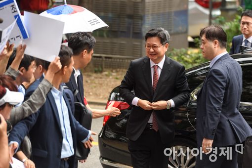 [MBC·KBS총파업]'부당노동행위' 김장겸 5시간째 조사중