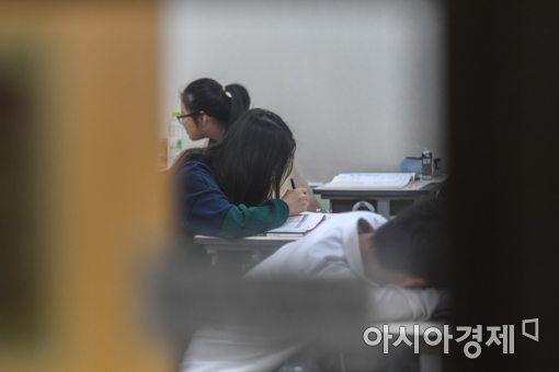 [포토]수능 모의평가, 마지막까지 한 번 더!