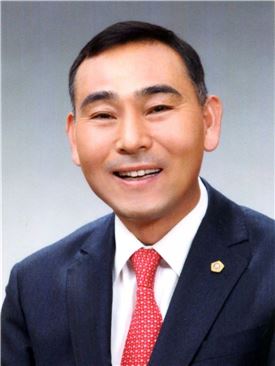 전남도의회 윤시석 의원, "잘못된 도정정책 되풀이 해선 안돼"