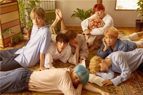 방탄소년단, '컬투쇼' 뜬다…과거 DJ들과 꿀케미 눈길 끌어